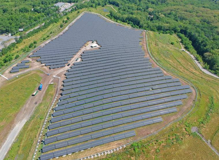 A picture of a field of solar panels