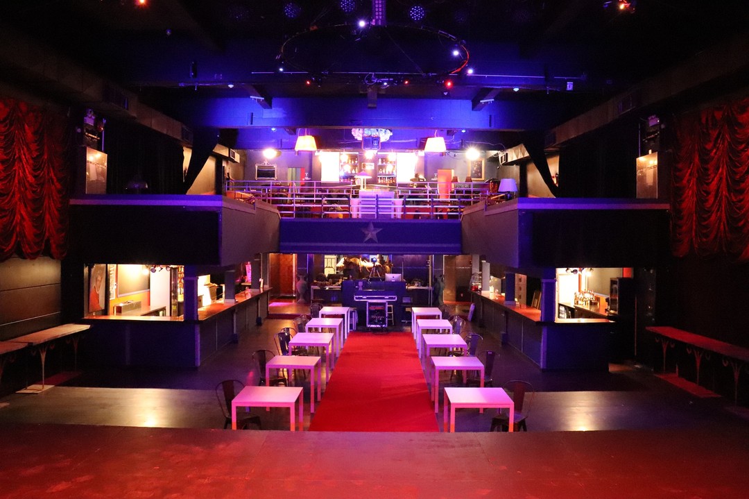 The Biltmore Theatre stage, balcony and concert seating