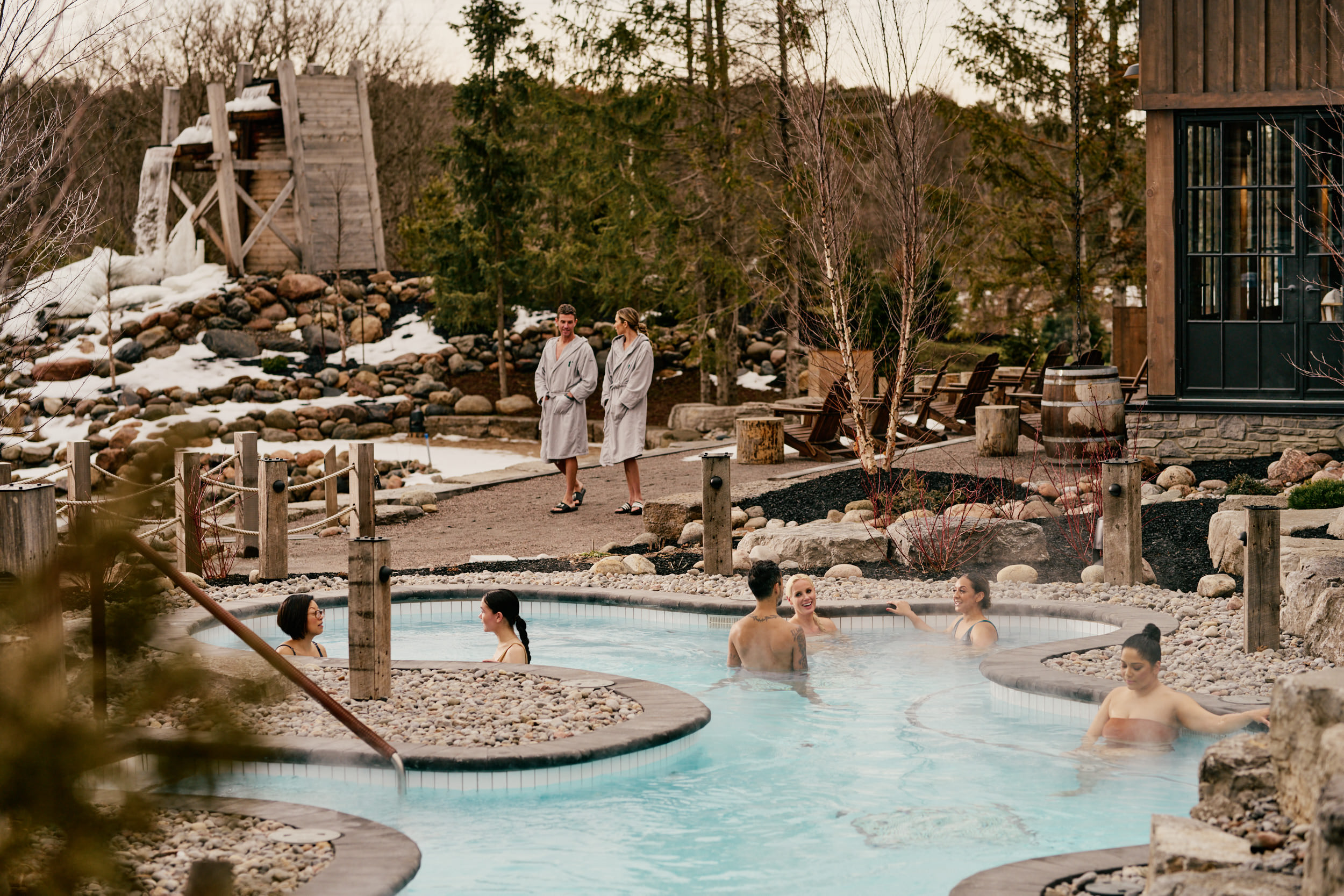 People in Thermea Spa outdoor bath