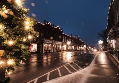Downtown Port Perry holiday lights streetscape at night