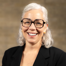 Headshot Lori Talling