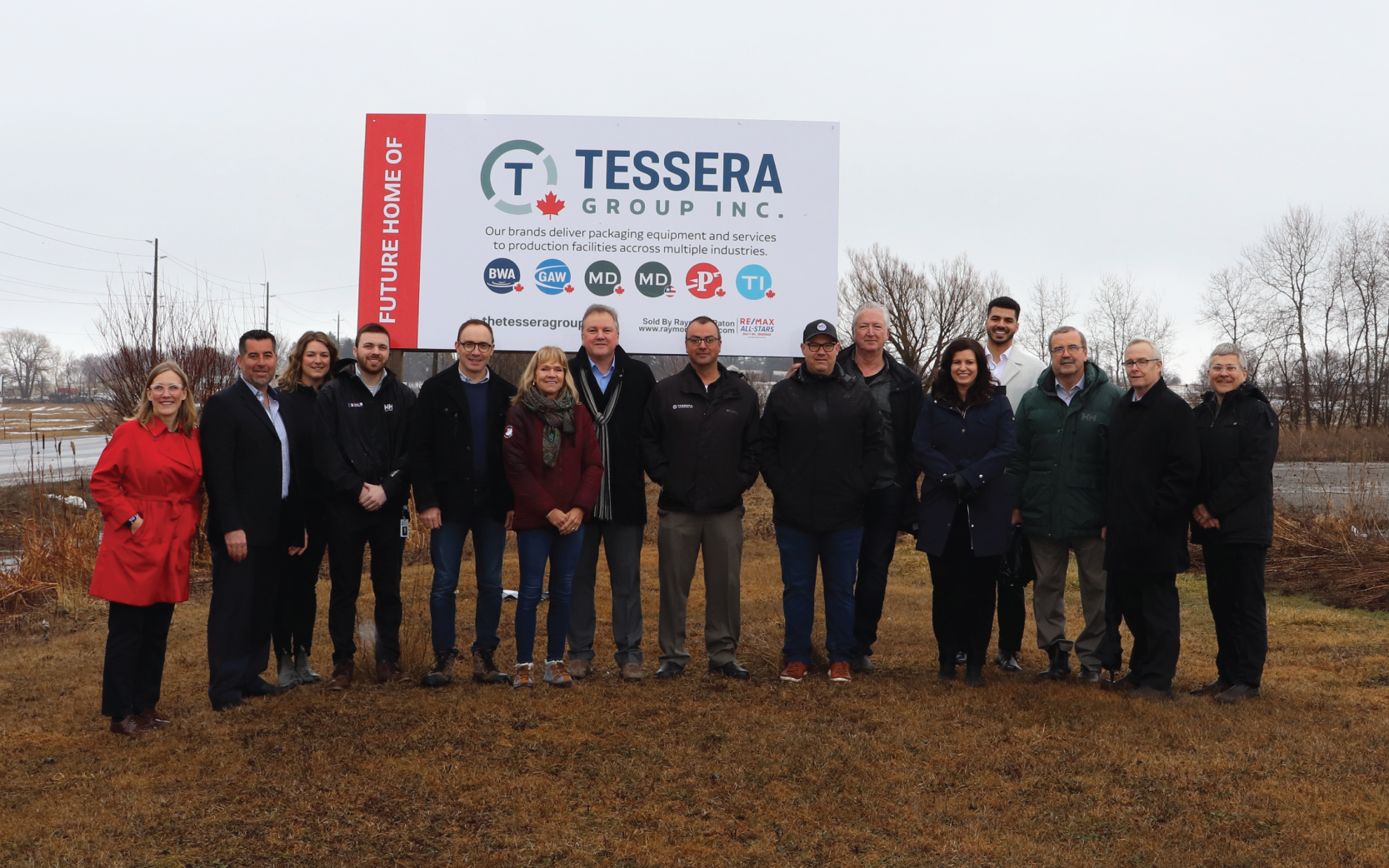 Group shot of Tessera Group and staff from Invest Durham and the Township of Scugog.