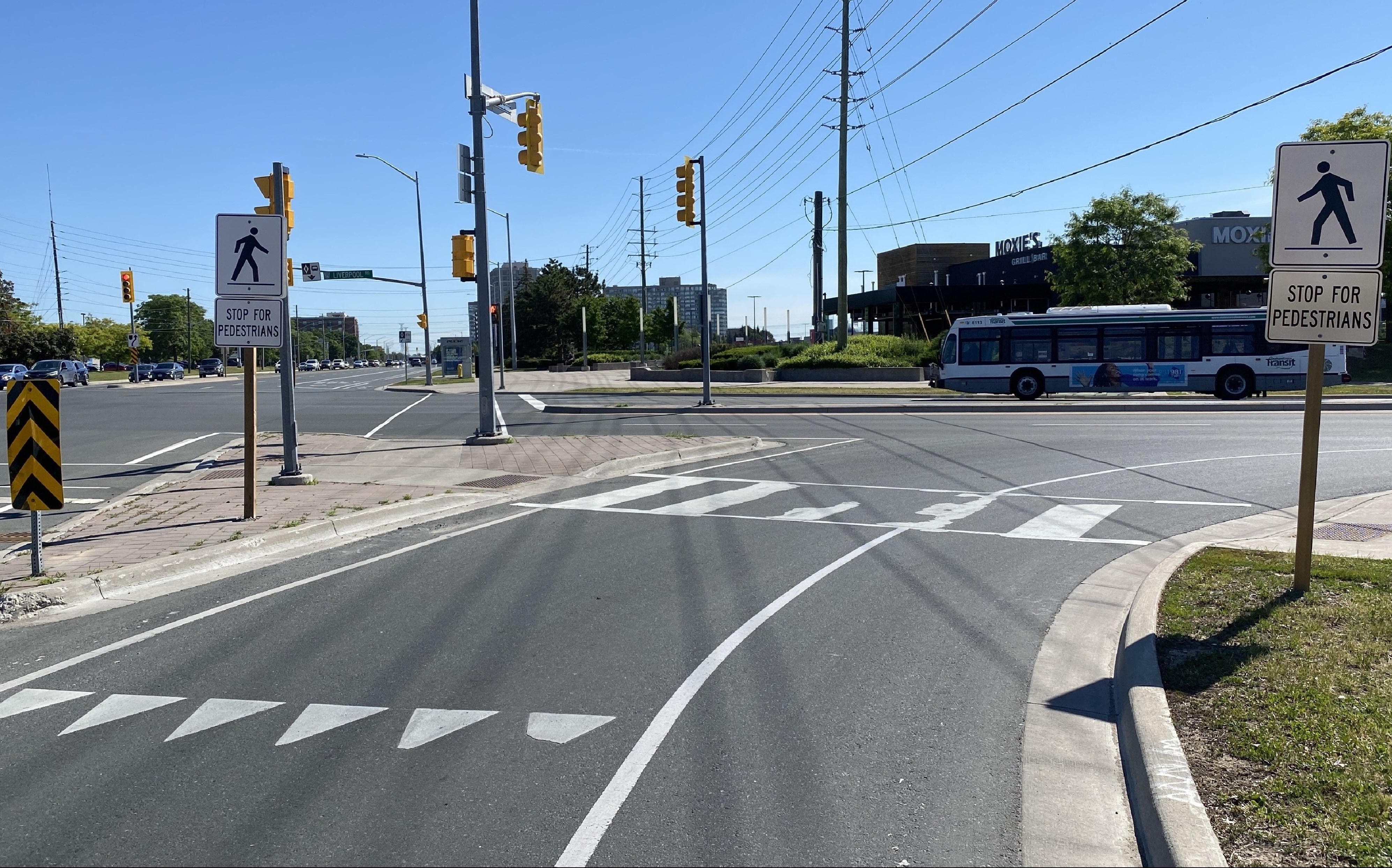 PXO Type D Crossing showing pavement markings and signage