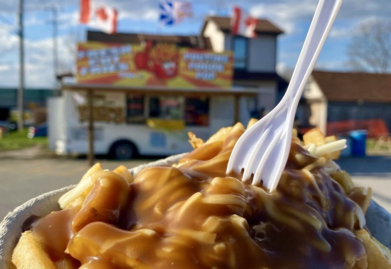 Poutine by takemycurdforit