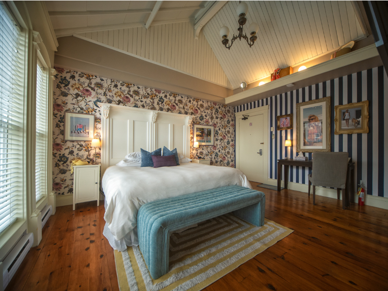Image of a bed in a bed and breakfast